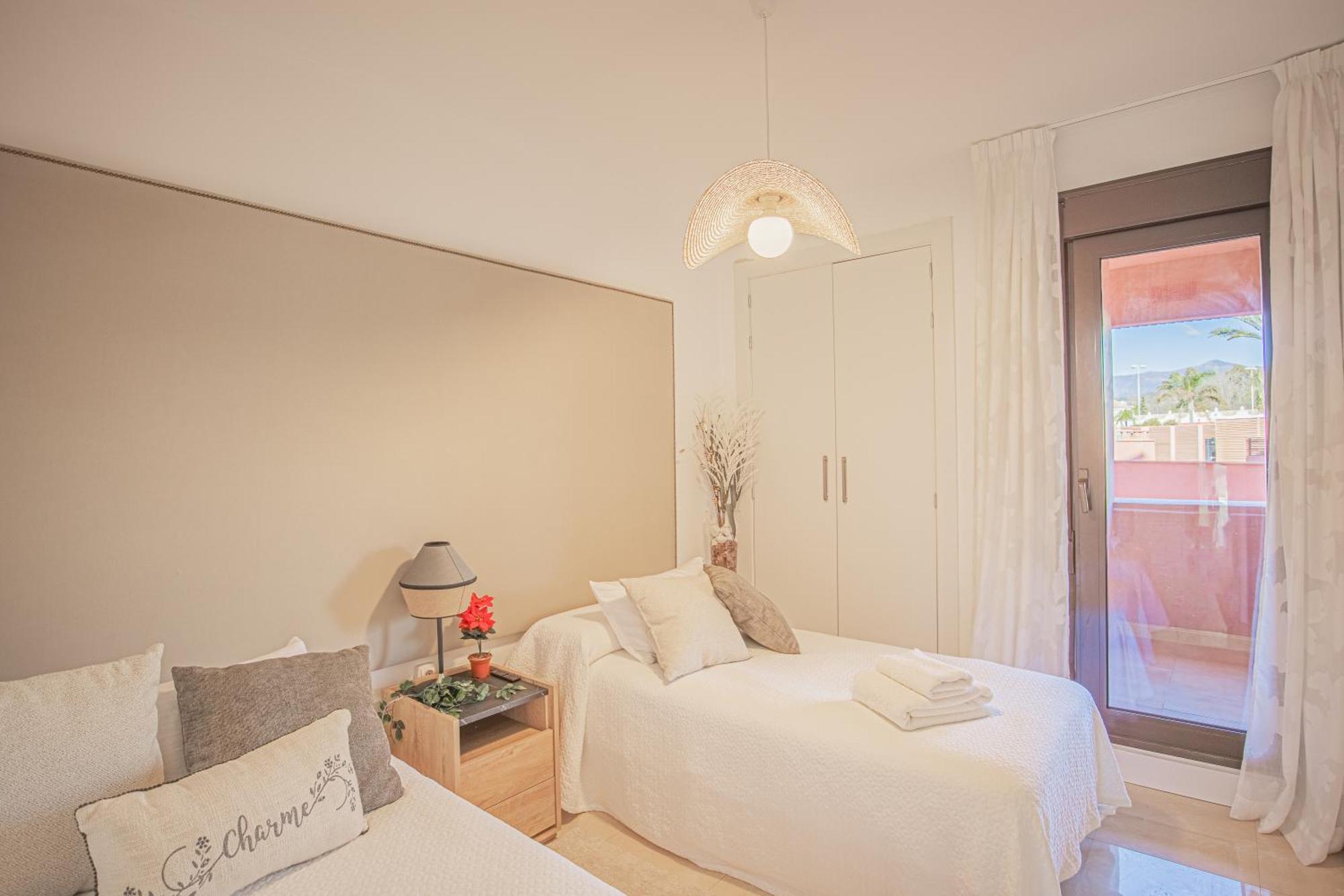 Buenti Apartments Estepona Eksteriør bilde