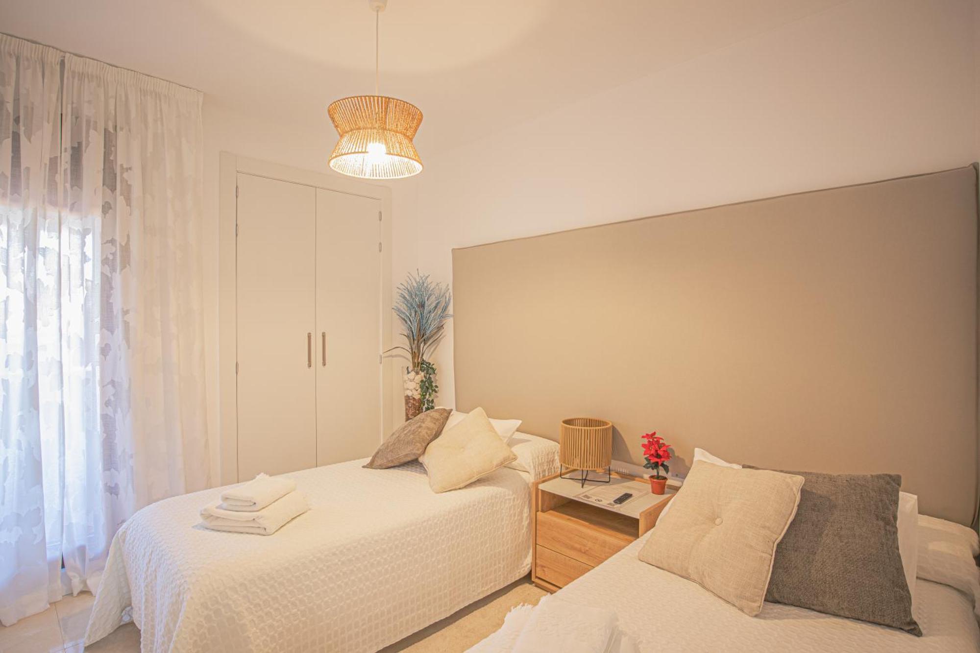 Buenti Apartments Estepona Eksteriør bilde