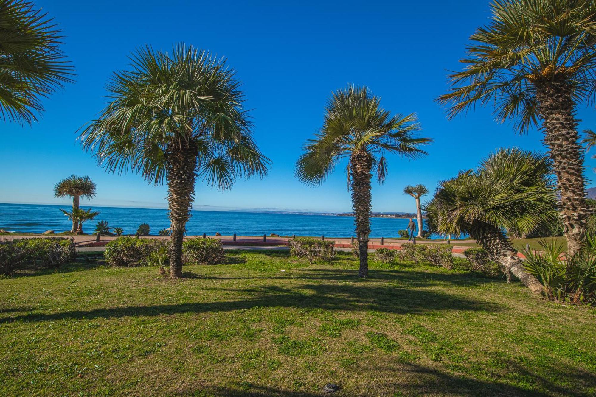 Buenti Apartments Estepona Eksteriør bilde